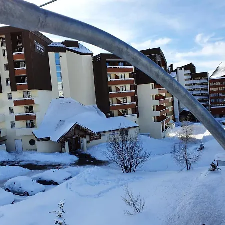 Studio Avec Piscine Privee Et Balcon Amenage A Apartamento Huez