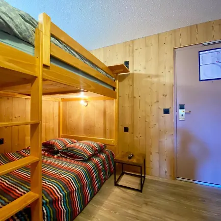 Apartamento Studio Avec Piscine Privee Et Balcon Amenage A Huez